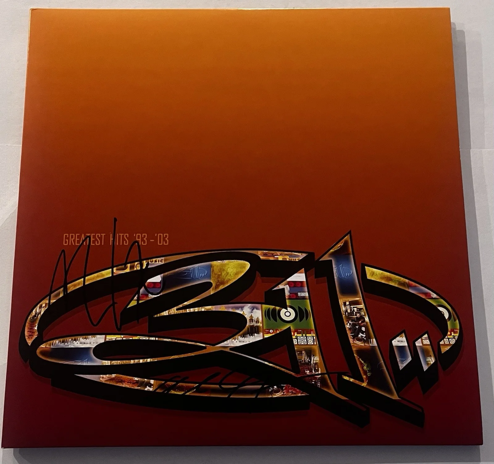 311 BAND SIGNED GREATEST HITS LP VINYL RECORD ALBUM NICK HEXUM CHAD SEXTON JSA, изображение 3