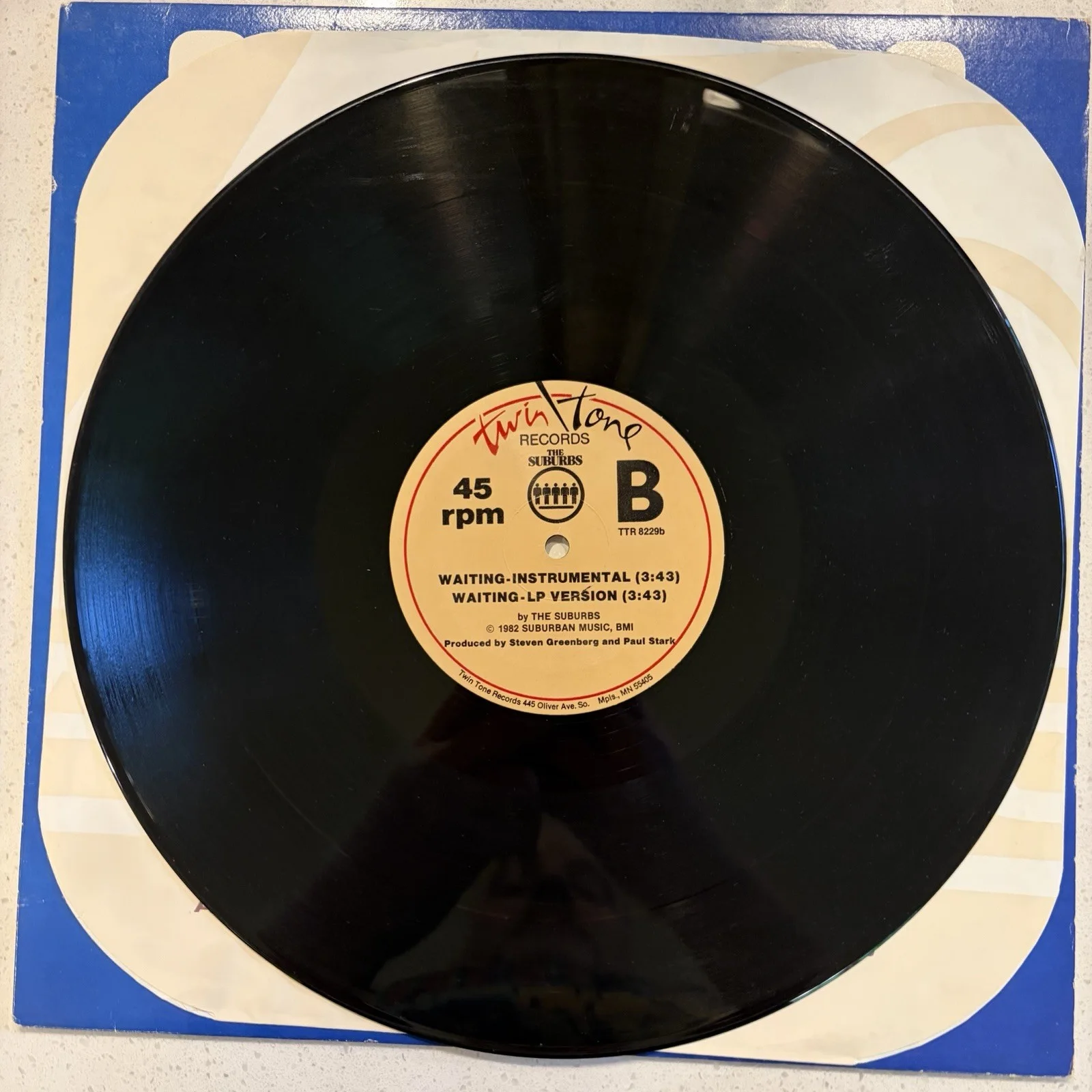 The Suburbs - Waiting (Club Mix) (12") Very Good Plus Vinyl Record Lip, изображение 5