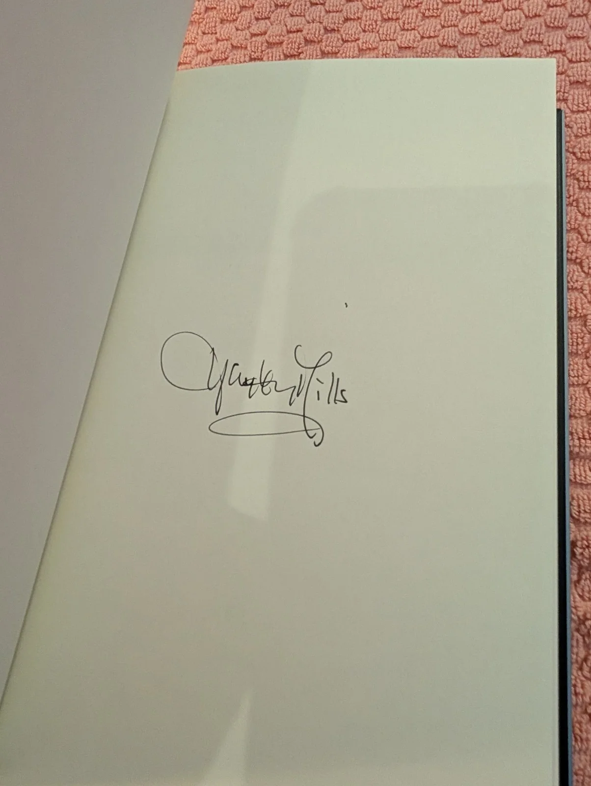 Hayley Mills — 2022 Publisher Signed FOREVER YOUNG By Hayley Mills - Disney Star, изображение 5