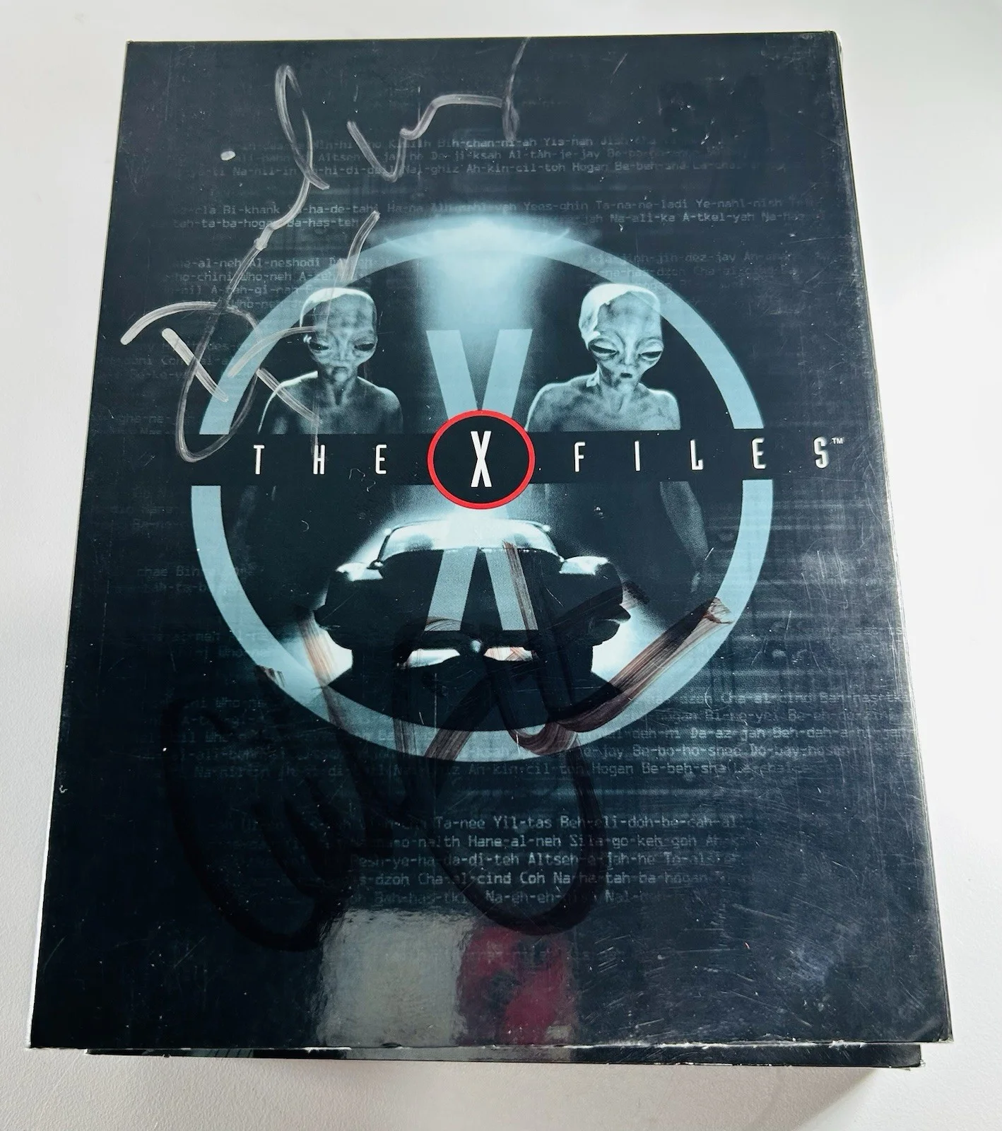 Gillian Anderson — The X Files Season 3 Signed By David Duchovney & Gillian Anderson Read Details