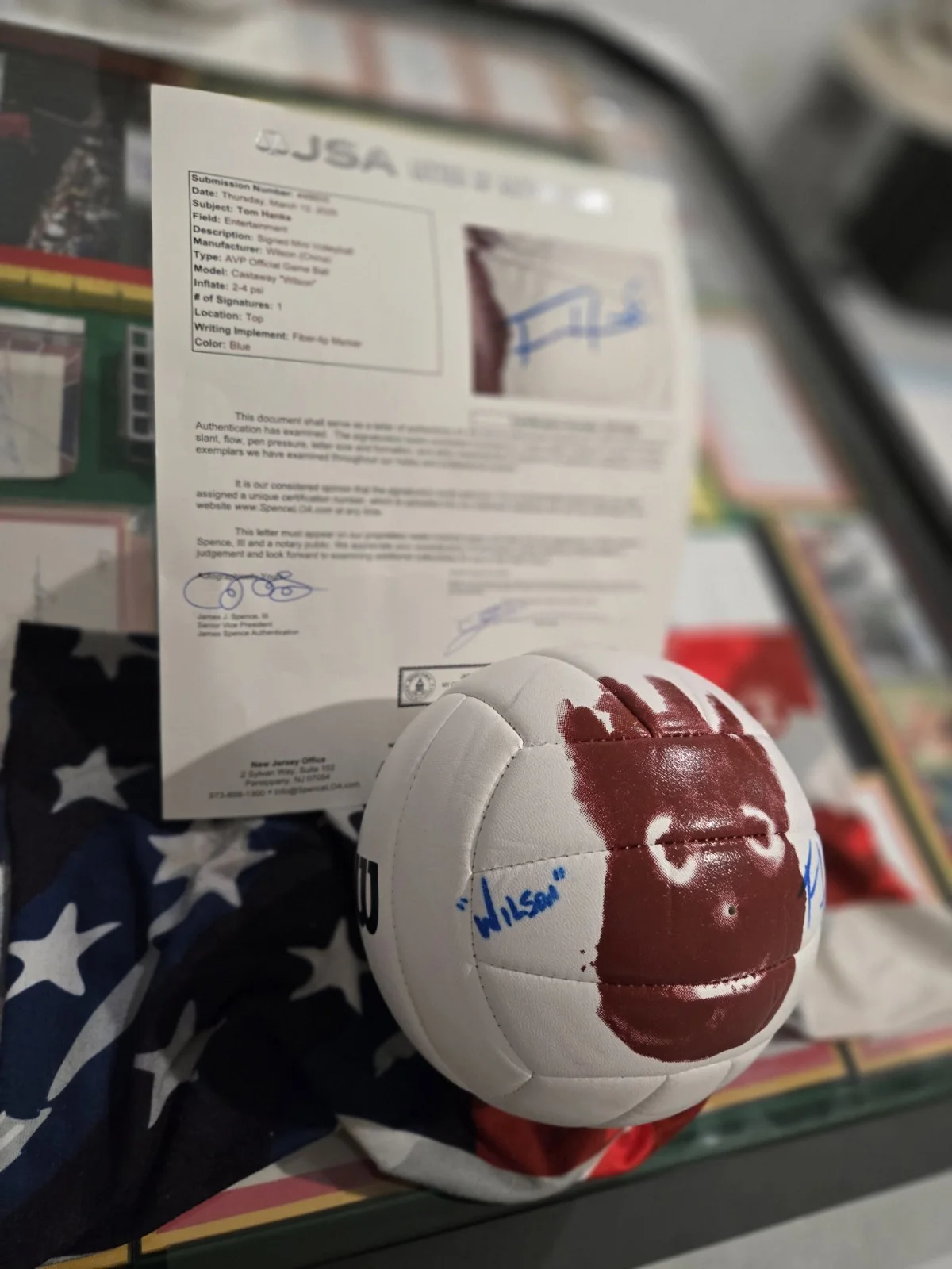 Tom Hanks — Tom Hanks Signed Wilson Cast Away Official Mini VOLLEYBALL INS WILSON JSA LOA, изображение 3