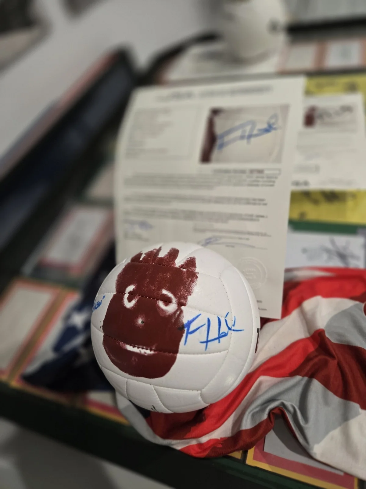 Tom Hanks — Tom Hanks Signed Wilson Cast Away Official Mini VOLLEYBALL INS WILSON JSA LOA, изображение 4