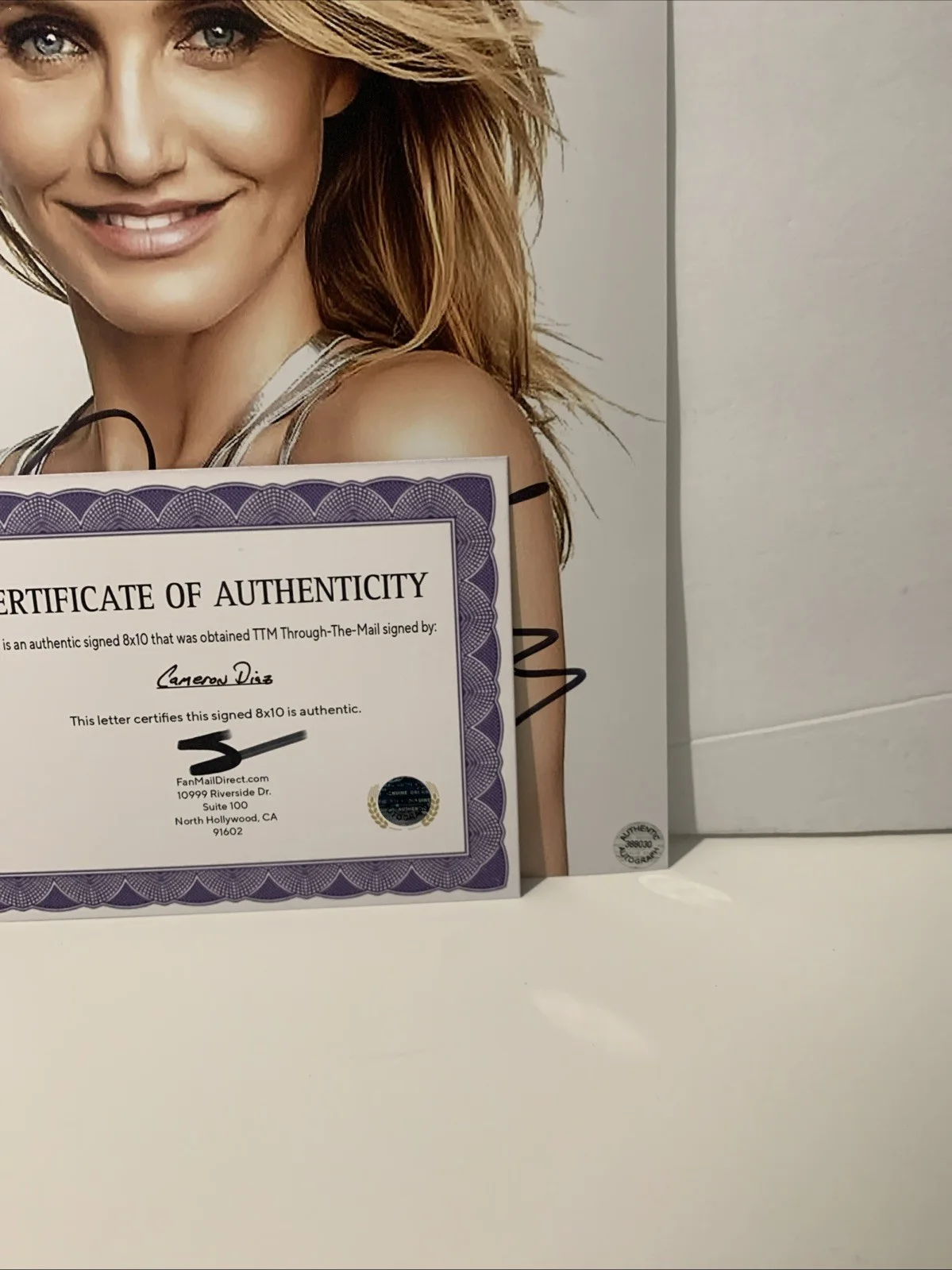 Cameron Diaz (actress) signed Autographed 8x10 photo - AUTO with COA, image 2