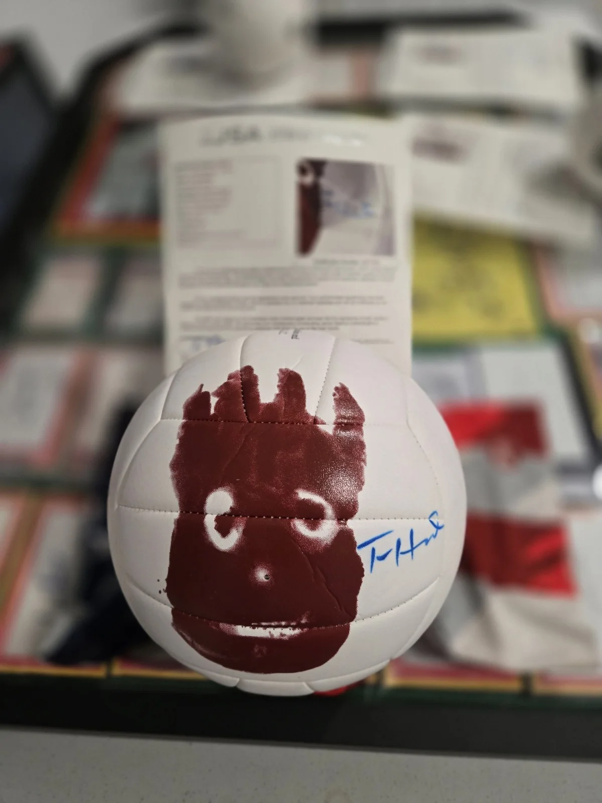 Tom Hanks — Tom Hanks Signed Wilson Cast Away Official VOLLEYBALL JSA HOLO LOA