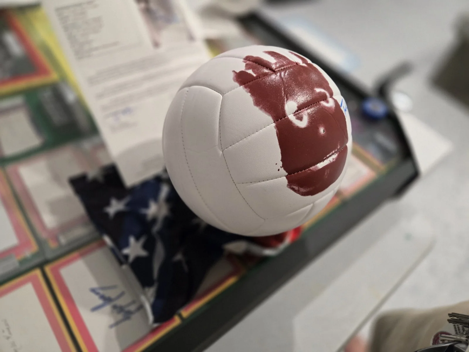Tom Hanks — Tom Hanks Signed Wilson Cast Away Official VOLLEYBALL JSA HOLO LOA, изображение 3