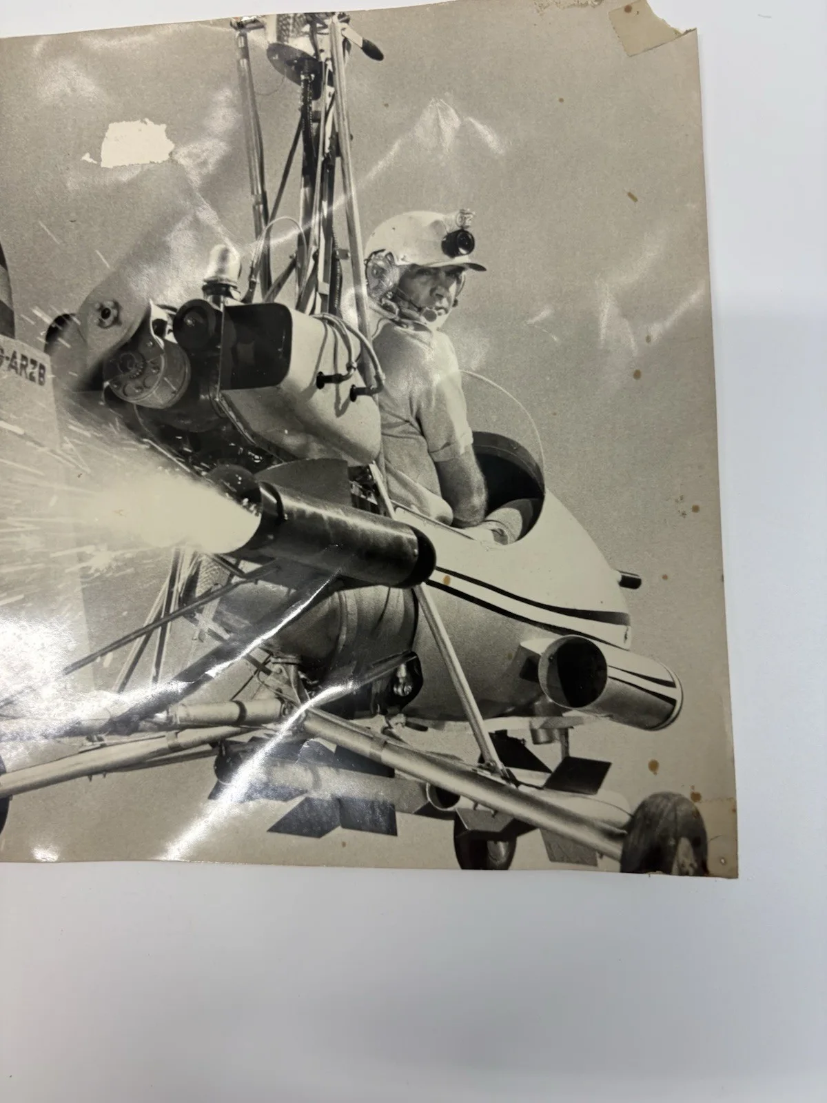 Ken Wallis Signed Little Nellie Photo James Bond 007 Gyrocopter Autogyro G-ARZB, изображение 4