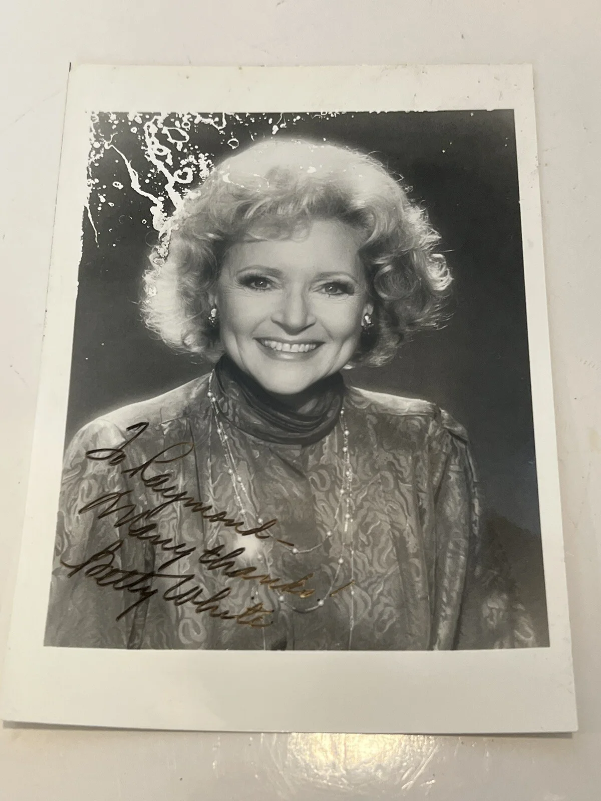 Betty White — Betty White autographed photo, black and white picture, autograph, image 5