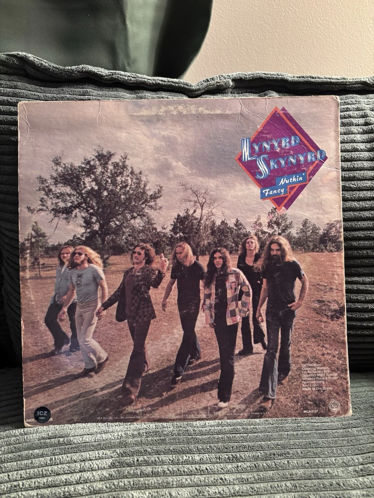 Lynyrd Skynyrd Signed 1975 Nuthin’ Fancy Album. Signed by All 7 Members. COA, image 2