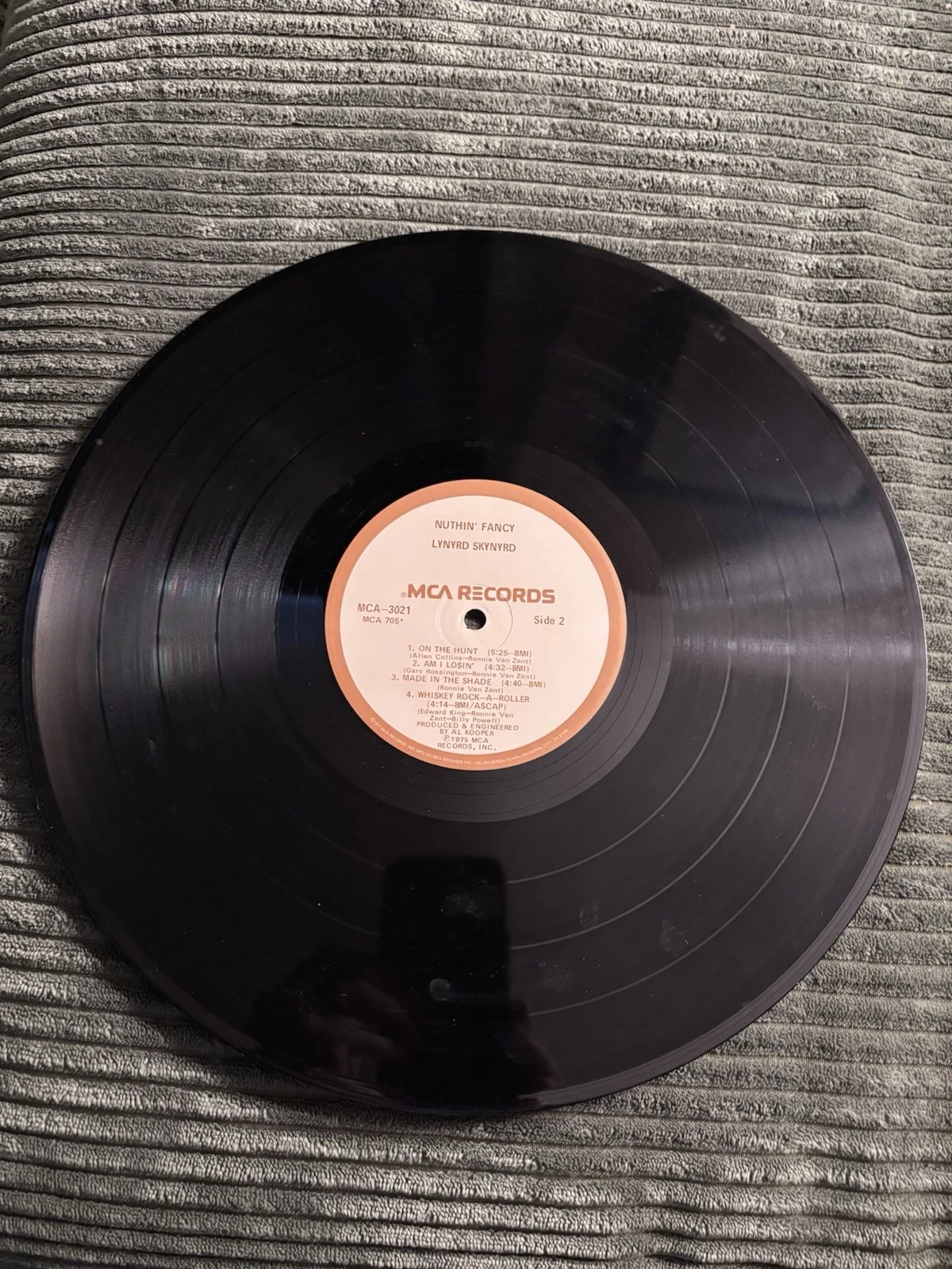Lynyrd Skynyrd Signed 1975 Nuthin’ Fancy Album. Signed by All 7 Members. COA, image 5