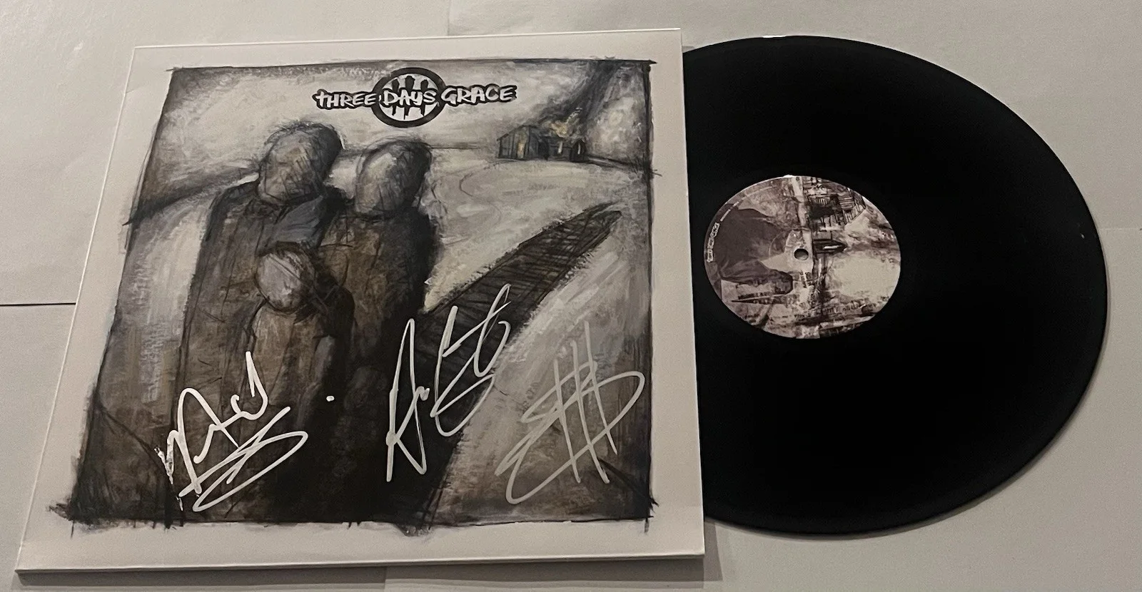 THREE DAYS GRACE SIGNED LP VINYL RECORD ALBUM ADAM GONTIER NEIL BRAD JSA COA, изображение 2