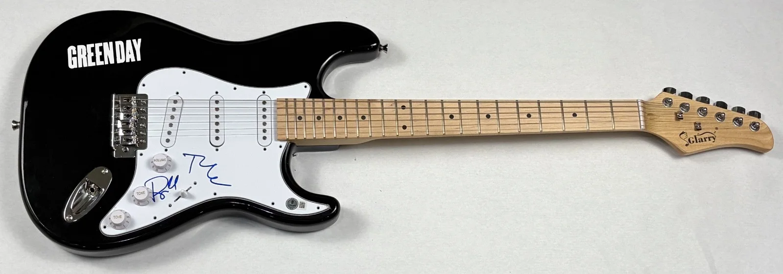 Billie Joe Armstrong Tre Cool GREEN DAY Signed Autograph Electric Guitar Beckett, изображение 3