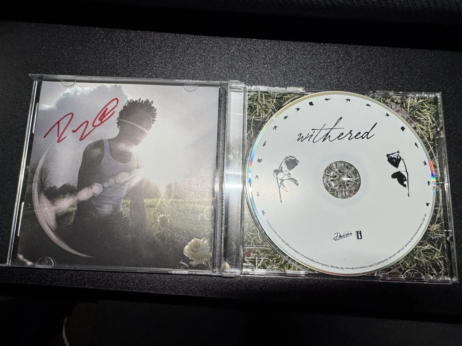 D4VD Signed Withered CD Autographed Insert/Cover, image 3