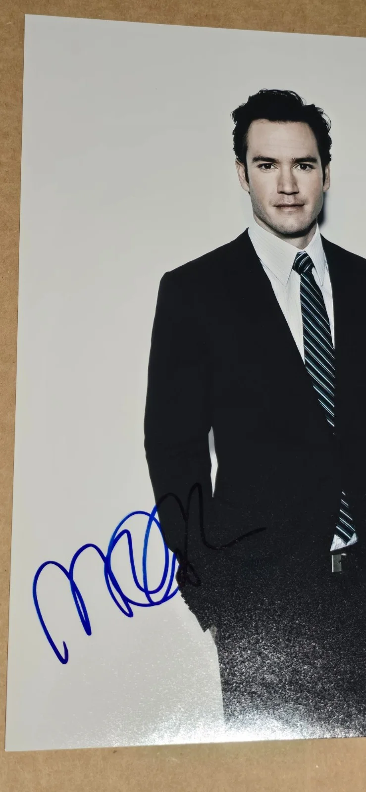 Mark Paul Gosselaar — Mark Paul Gosselaar PSA/DNA Certified Autographed 11X14 Color Photo, изображение 3