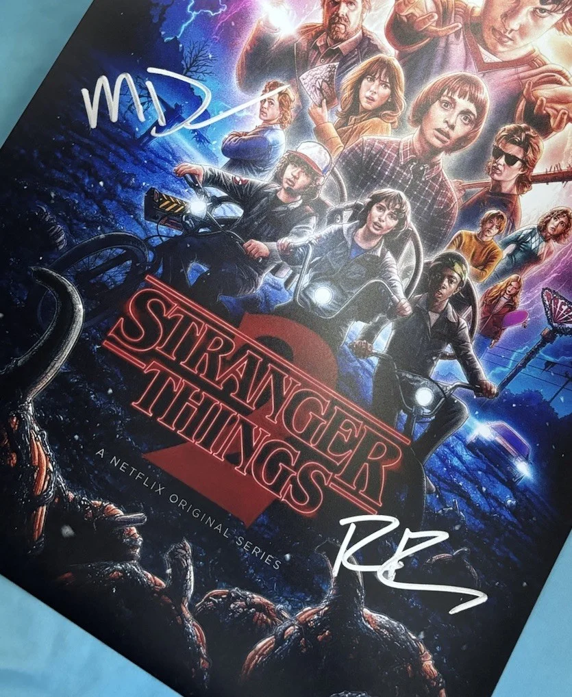 Ross and Matt Duffer Signed 12x18 Photo Duffer Brothers Stranger Things, изображение 2