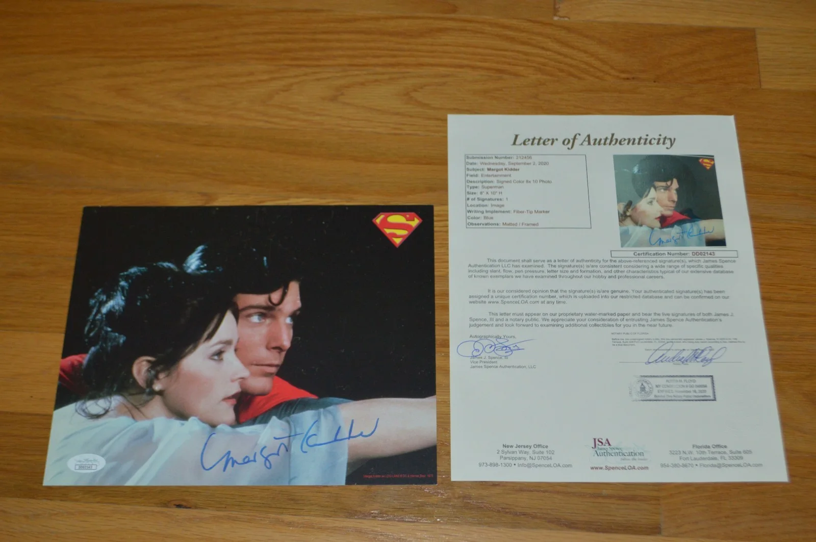 Margot Kidder — Margot Kidder Autographed 8x10 "Superman" Photo with JSA LOA ~ Lois Lane, изображение 2