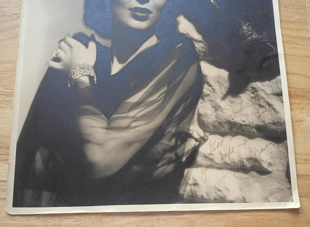 Loretta Young — LORETTA YOUNG Signed Portrait-Academy Award Winning Actress-TV Star-11x14, image 2
