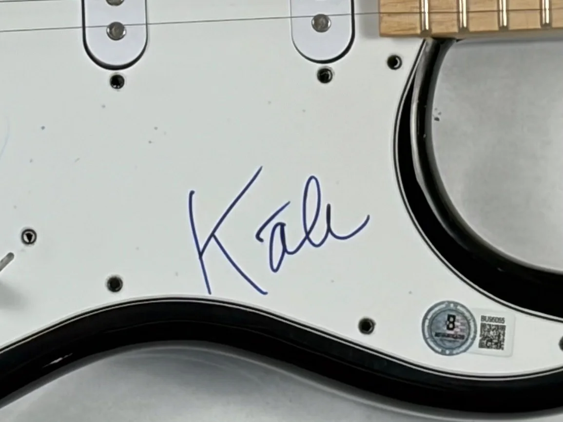 The B-52s Kate Pierson Signed Autograph Electric Guitar Cosmic Thing Beckett COA, image 5