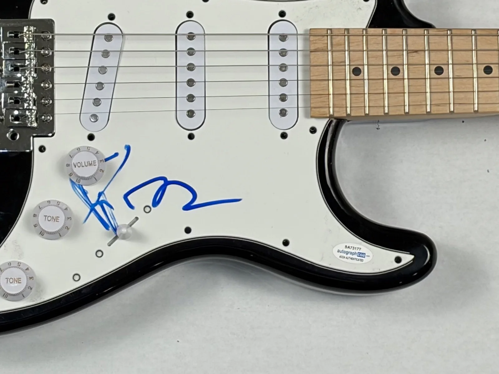 Ryan Tedder & Brent Kutzle Signed Autograph Electric Guitar OneRepublic ACOA COA, изображение 5