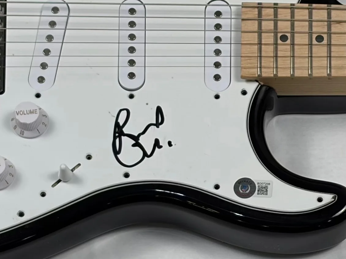 Brendon Urie Signed Autograph Electric Guitar Panic! At The Disco Beckett COA, image 4
