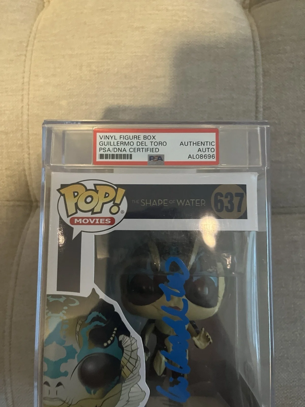 Guillermo Del Toro — Guillermo Del Toro Signed Amphibian Man Funko Pop #637 PSA, image 2