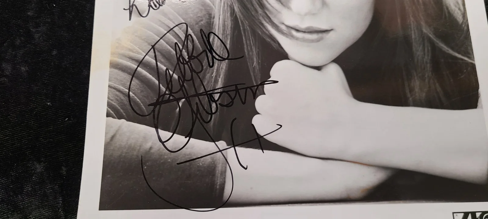 Debbie Gibson Signed Black & White Promo Photo Atlantic Records 8" X 10", image 2