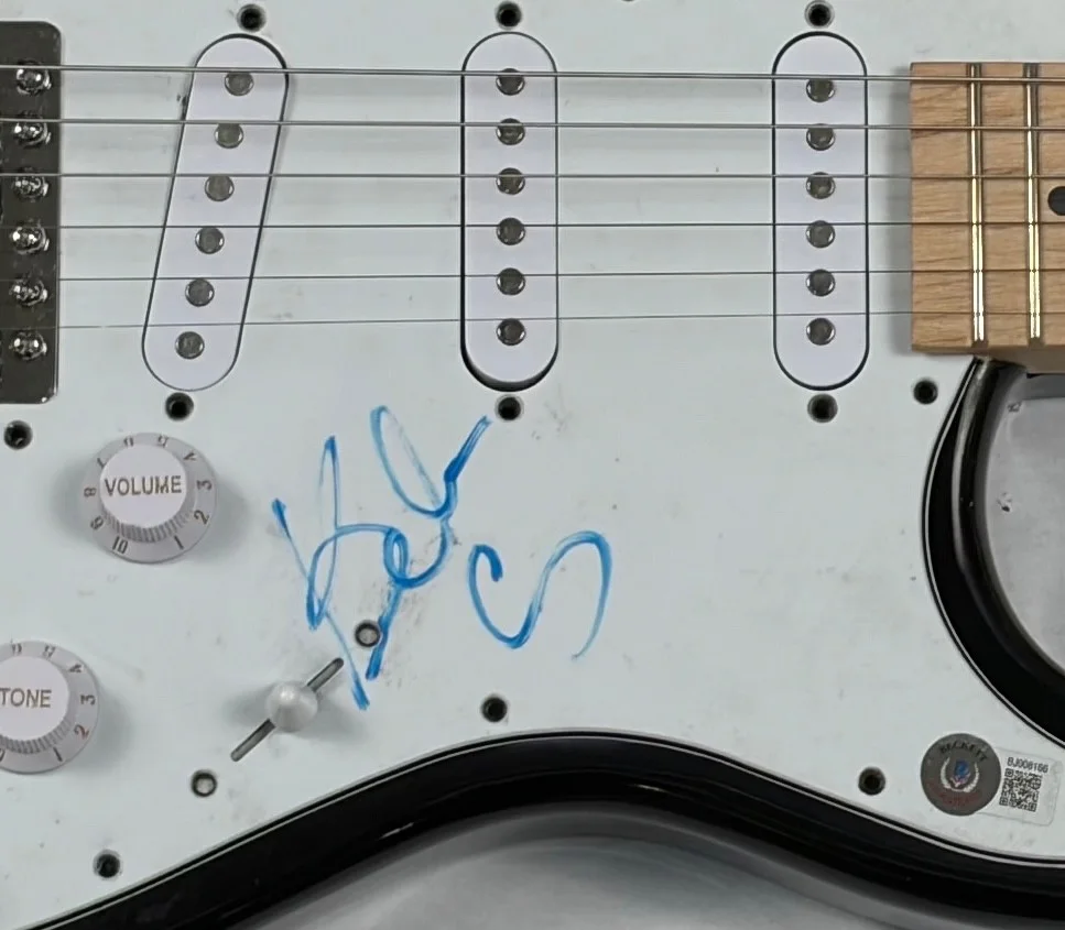 BEBE REXHA Signed Autograph Electric Guitar Expectations Pop Singer Beckett COA, image 4