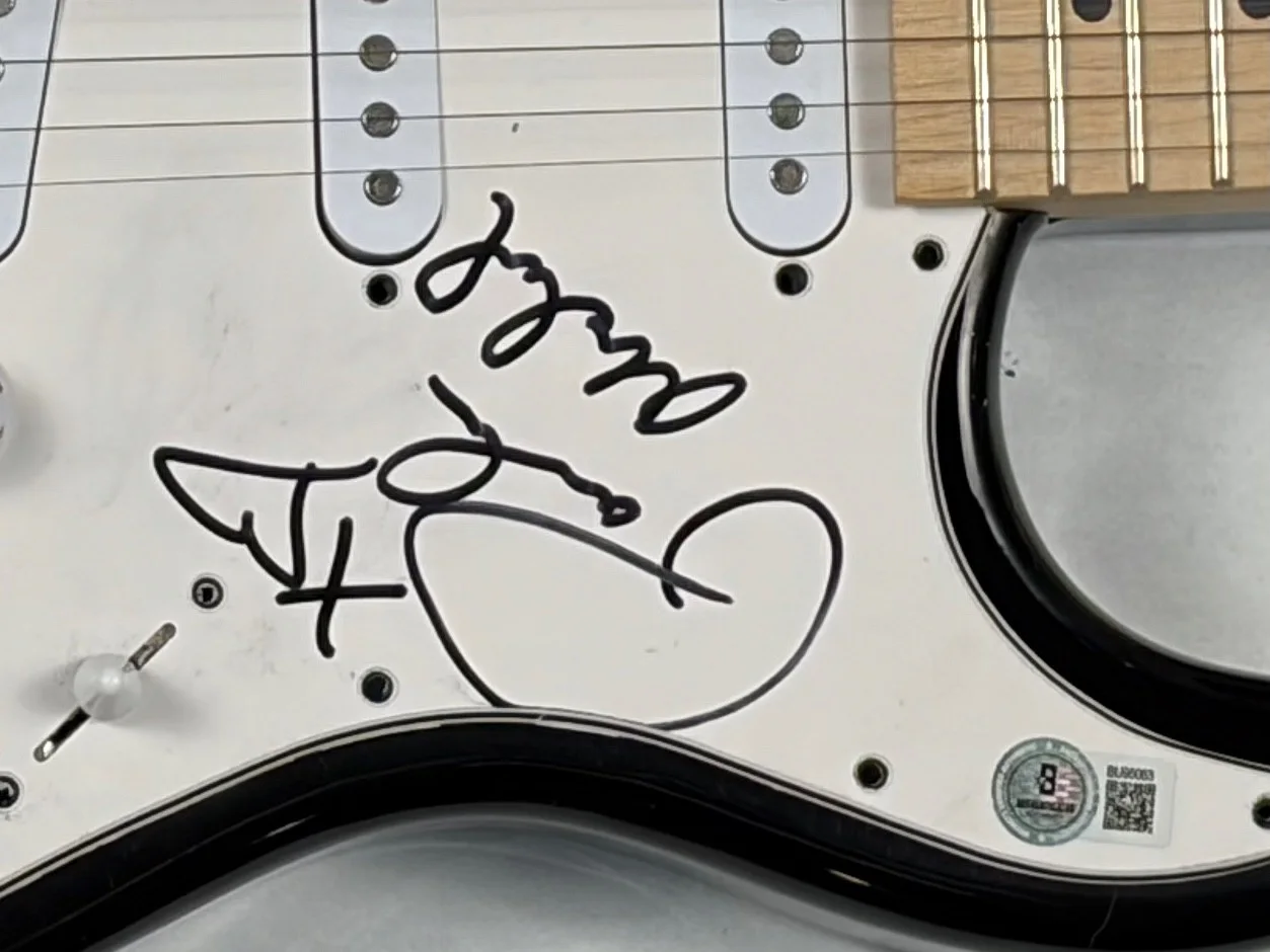 Paula Abdul Signed Autograph Electric Guitar Forever Your Girl Singer Beckett, изображение 5