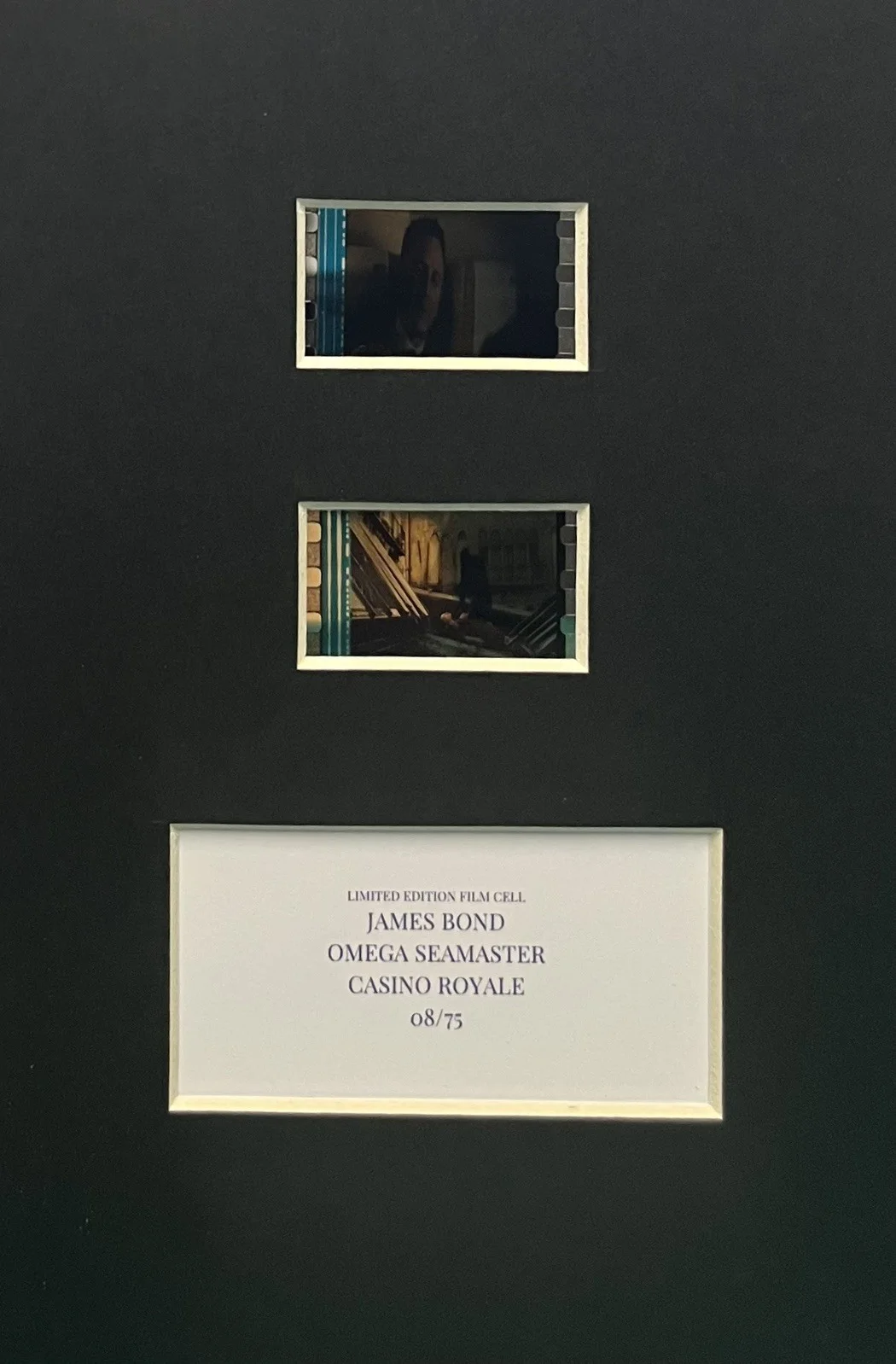 007 JAMES BOND. CASINO ROYALE Omega Seamaster 35mm Film Cell Mounted Display, image 3