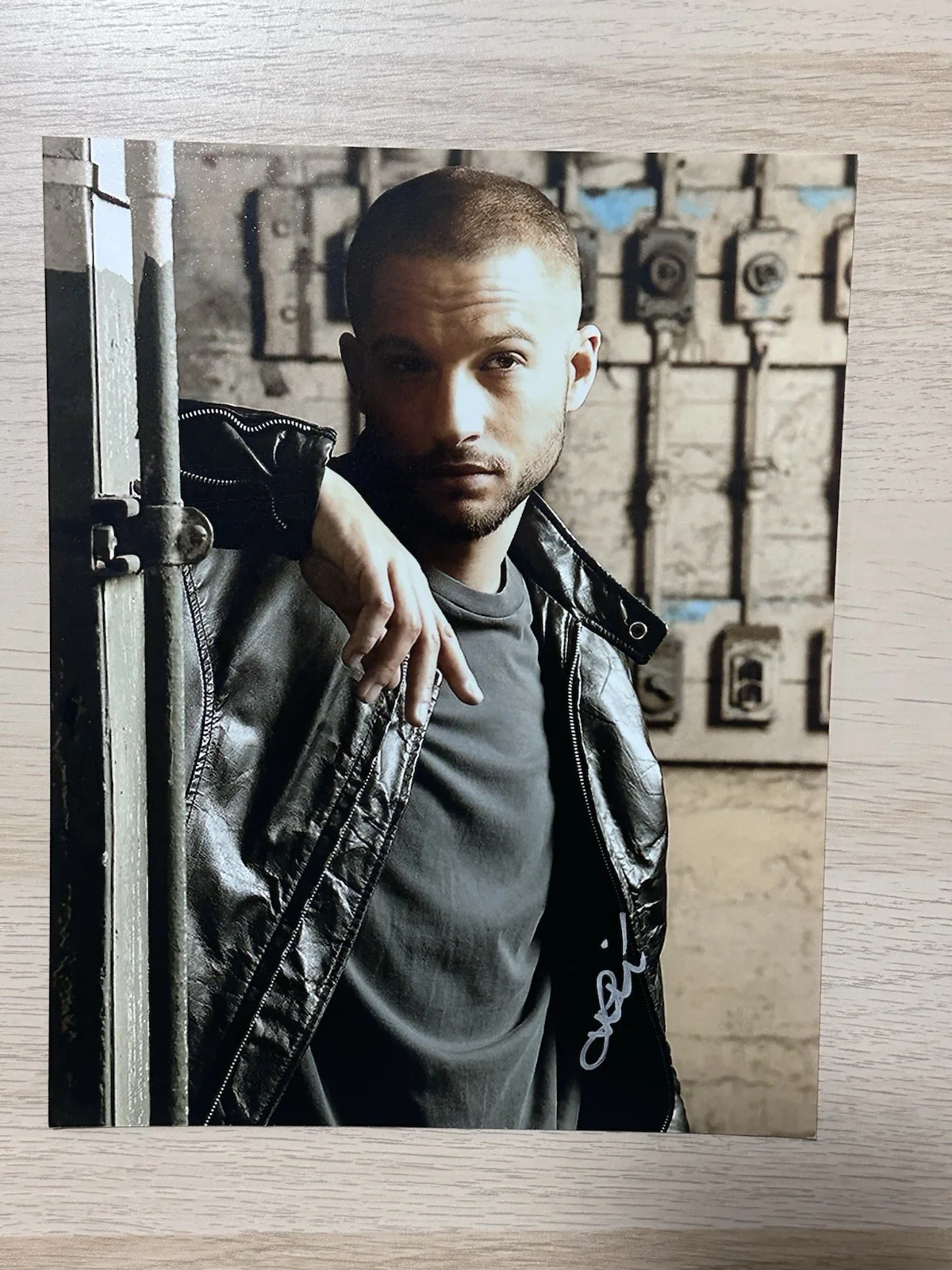Logan Marshall Green — Logan Marshall Green signed 8x10 The OC Prometheus Upgrade Spiderman, image 2