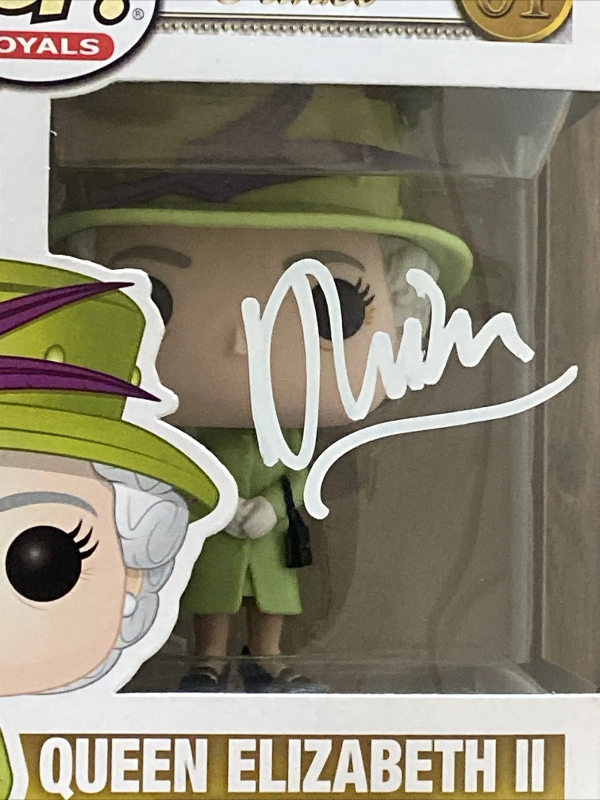 Helen Mirren — Dame Helen Mirren Autographed Queen Funko Pop Quenn Elizabeth II, изображение 2