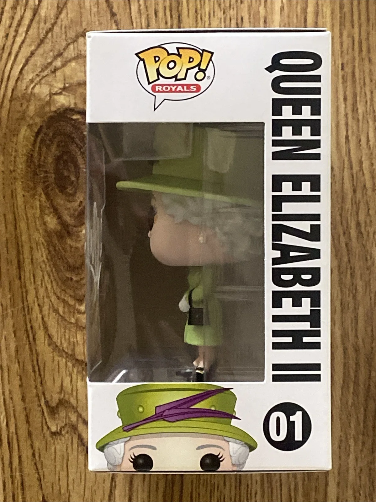 Helen Mirren — Dame Helen Mirren Autographed Queen Funko Pop Quenn Elizabeth II, изображение 3