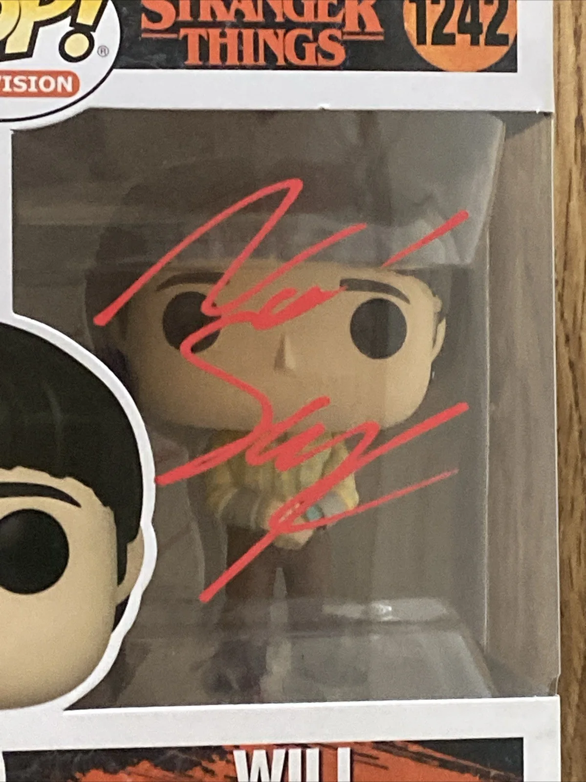 Noah Schnapp — Noah Schnapp Autographed Will Funko Pop #1242 Stranger Things, image 2