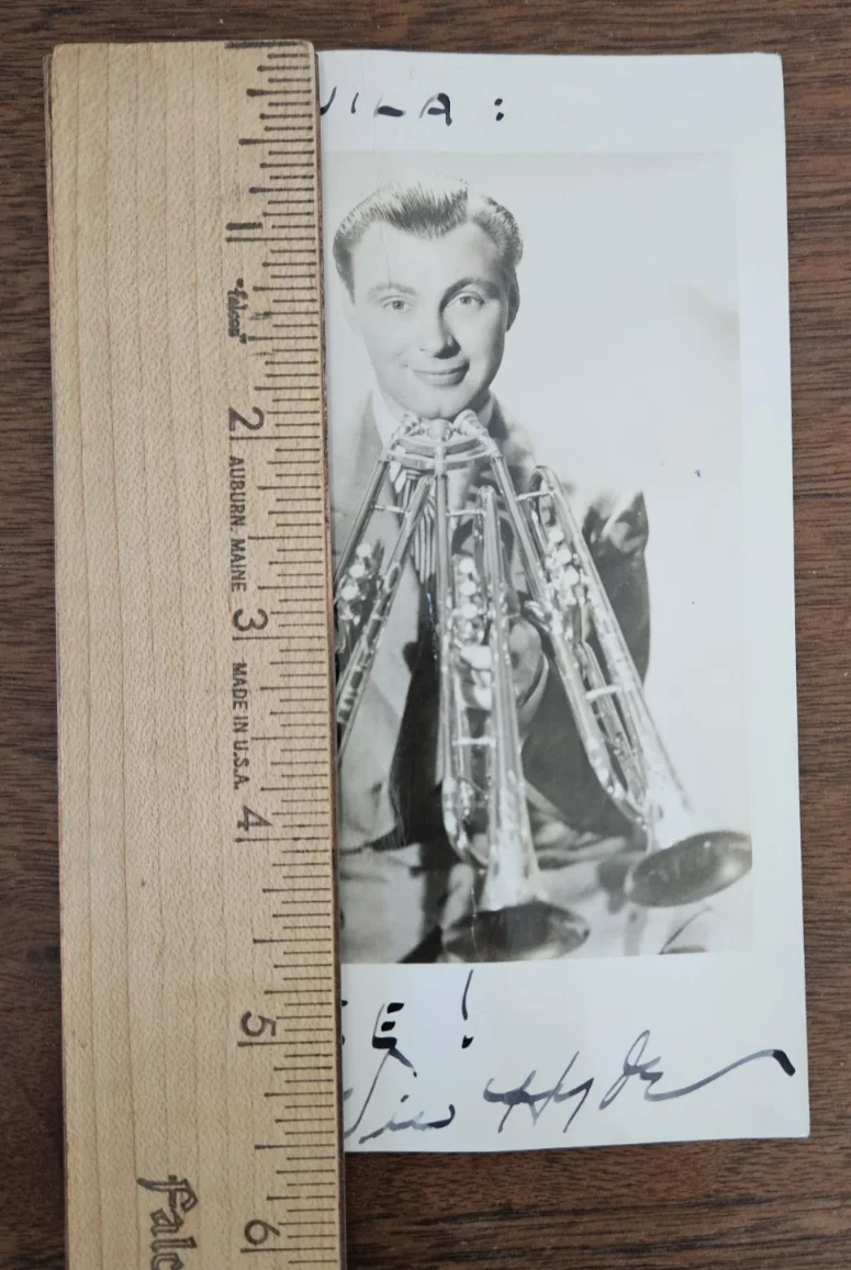 Vic Hyde Autographed Actor trumpet player Photo, musician, sent to my Mom 1944, изображение 4