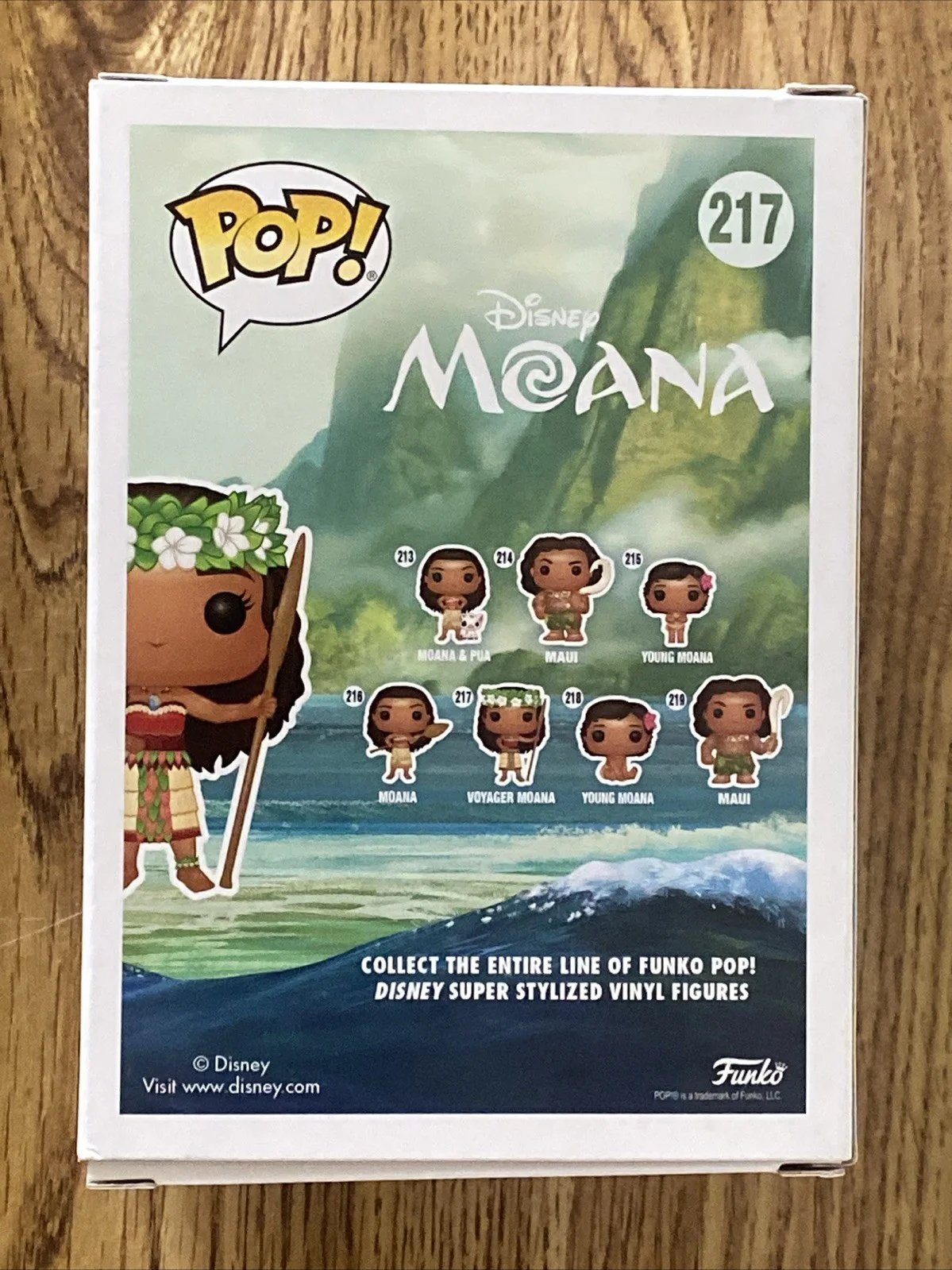Auli'i Cravalho — Auli'i Cravalho Autographed Voyager Moana Funko Pop #217 Moana Walmart Exclusive, изображение 4