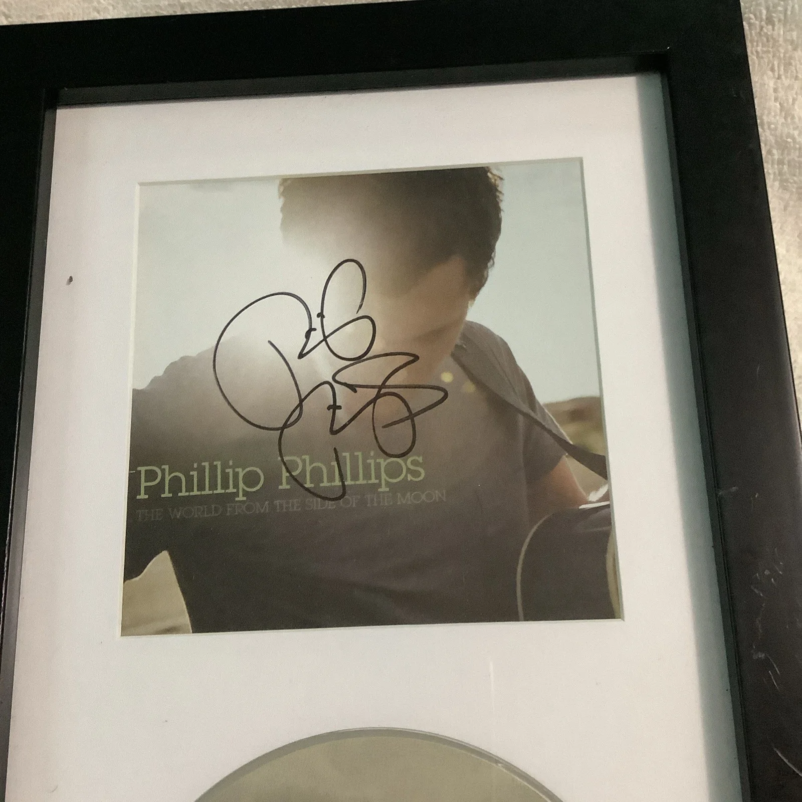 Phillip Phillips Signed CD Cover with CD Framed, изображение 2