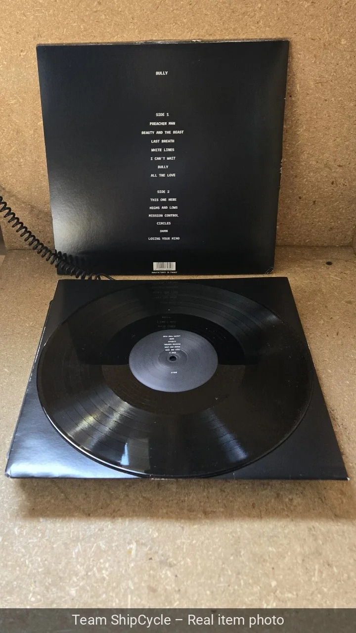DEFECTIVE Kanye West Ye Bully Vinyl SIGNED Autographed G3D, image 3