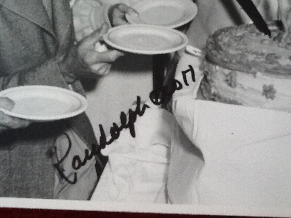Randolph Scott SIGNED 1947 Photo Movie Actor Westerns Twin Sombreros Cast Joke, изображение 4