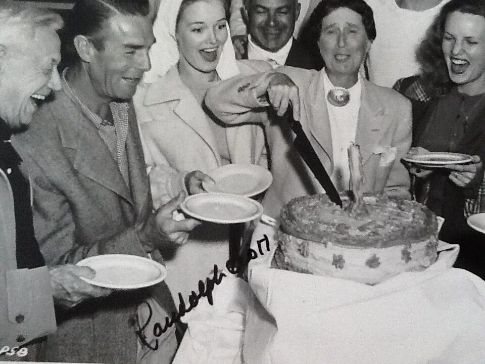 Randolph Scott SIGNED 1947 Photo Movie Actor Westerns Twin Sombreros Cast Joke, изображение 5