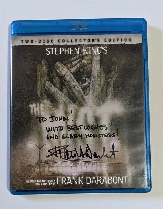 Frank Darabont — The Mist Blu-Ray Signed Frank Darabont Stephen King movie