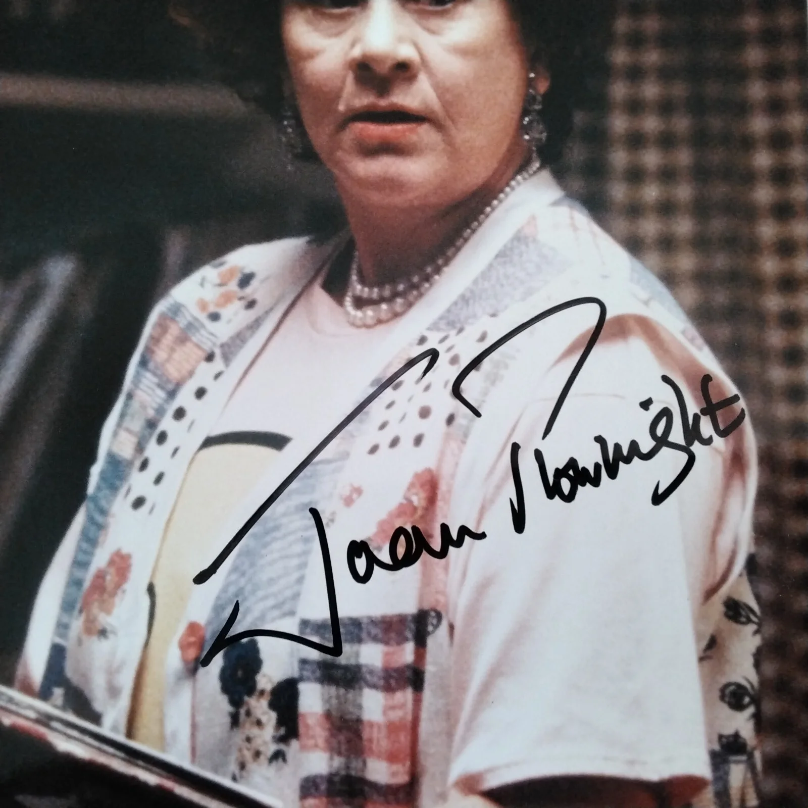 Joan Plowright SIGNED Photo Movie TV Actress Olivier Enchanted April Avalon Dame, изображение 3