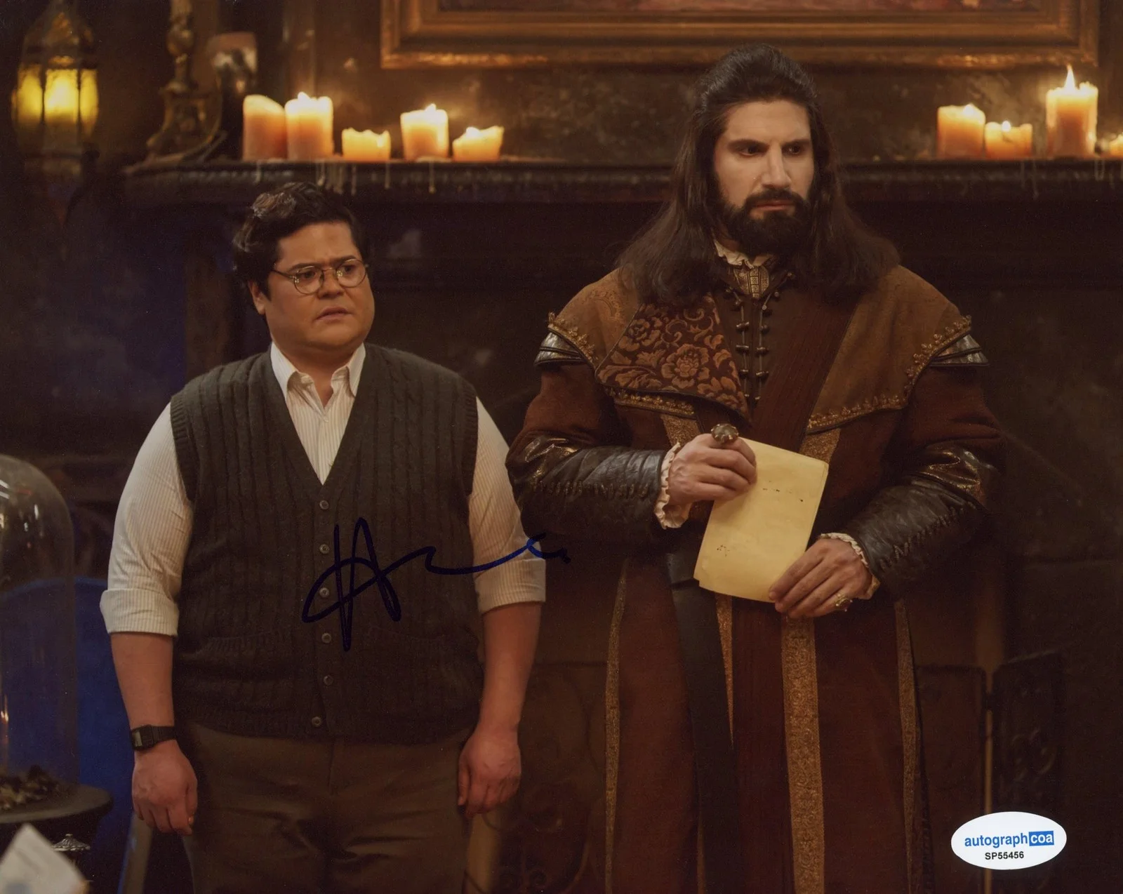 Harvey Guillen — Harvey Guillen "What We Do in the Shadows" AUTOGRAPH Signed 8x10 Photo M ACOA, изображение 2