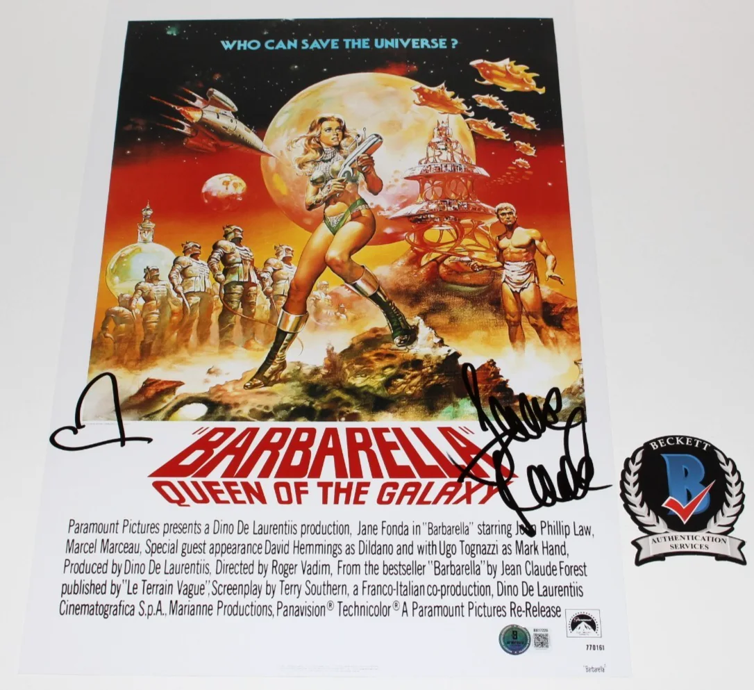 ACTRESS JANE FONDA SIGNED 'BARBARELLA' 12x18 MOVIE POSTER BECKETT BAS COA PROOF, изображение 2