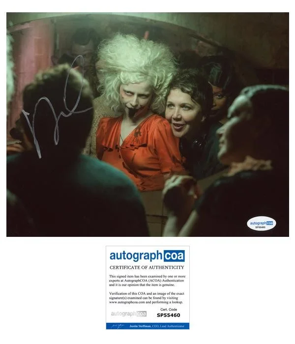 Maggie Gyllenhaal — Maggie Gyllenhaal "The Bride!" Director AUTOGRAPH Signed 8x10 Photo ACOA