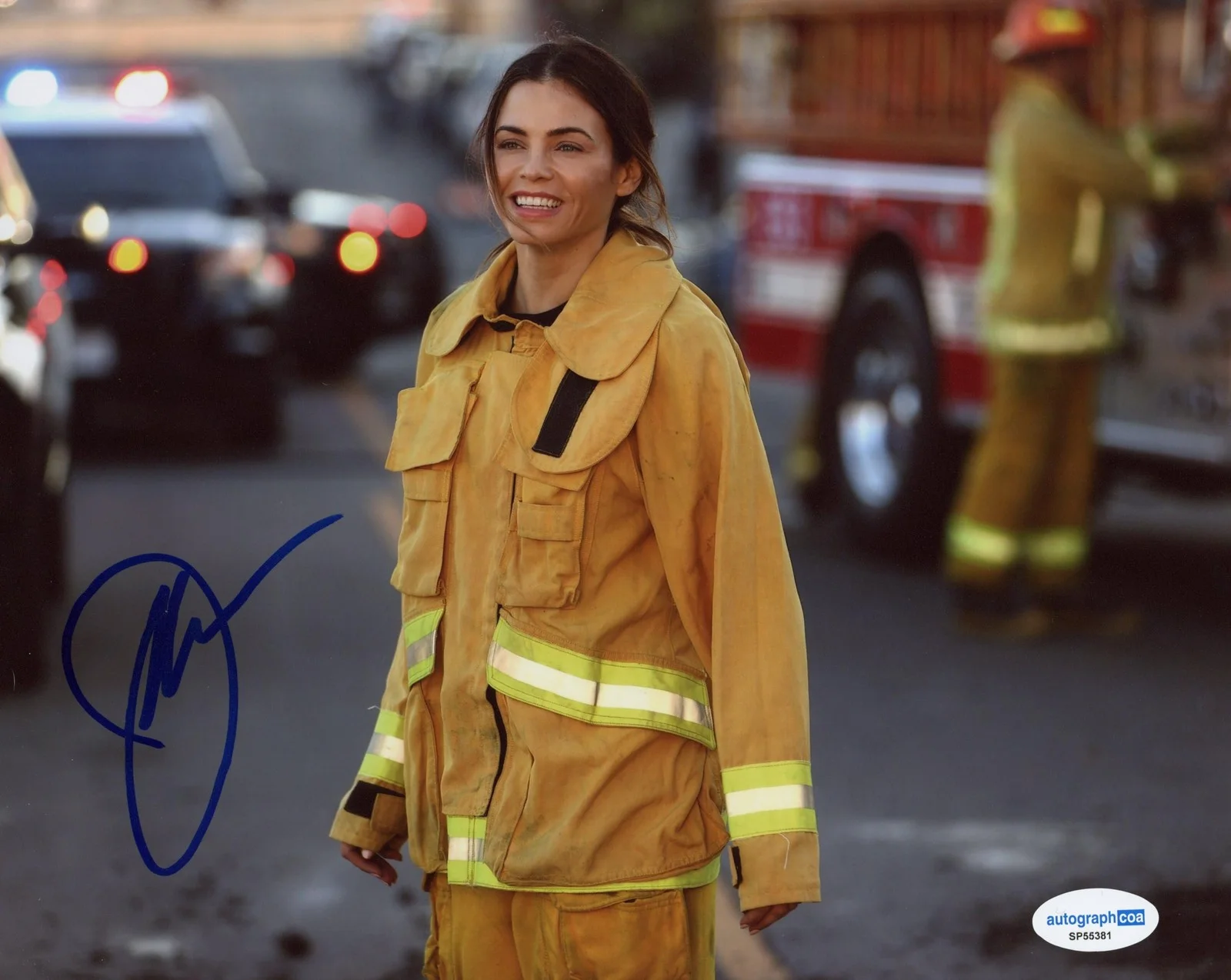 Jenna Dewan — Jenna Dewan "The Rookie" AUTOGRAPH Signed 'Bailey Nune' 8x10 Photo H ACOA, image 2