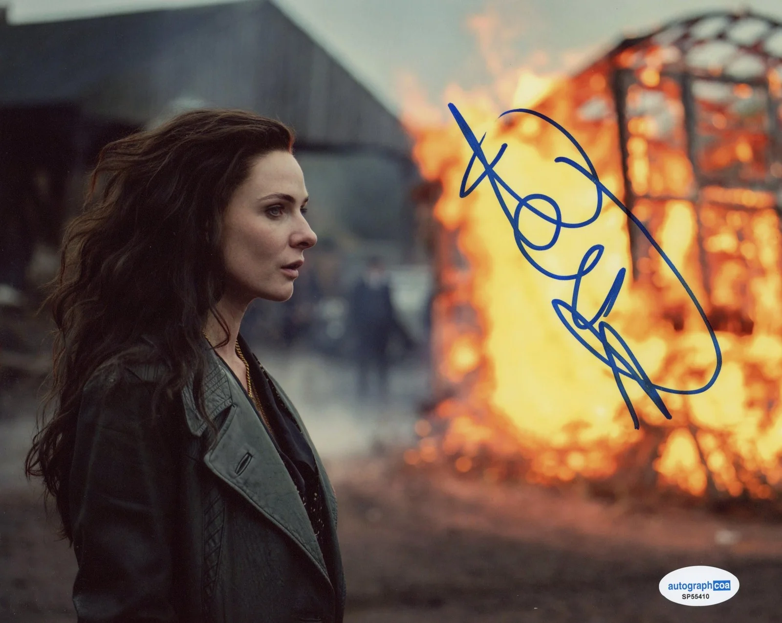 Rebecca Ferguson — Rebecca Ferguson "Peaky Blinders: The Immortal Man" SIGNED 8x10 Photo ACOA, image 2