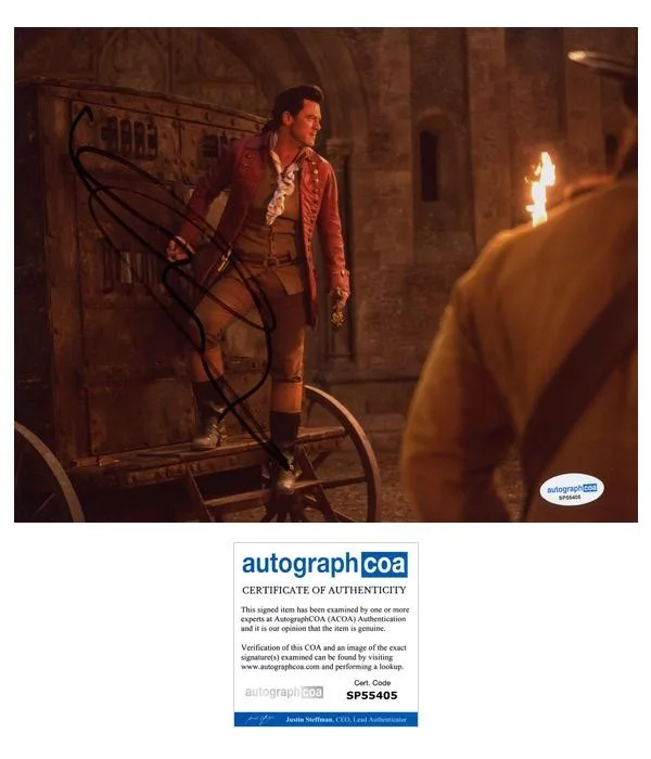 Luke Evans — Luke Evans "Beauty and the Beast" AUTOGRAPH Signed 'Gaston' 8x10 Photo B ACOA