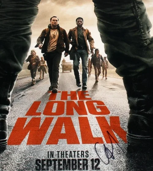 COOPER HOFFMAN SIGNED 'THE LONG WALK' 12x18 MOVIE POSTER BECKETT BAS COA, изображение 2