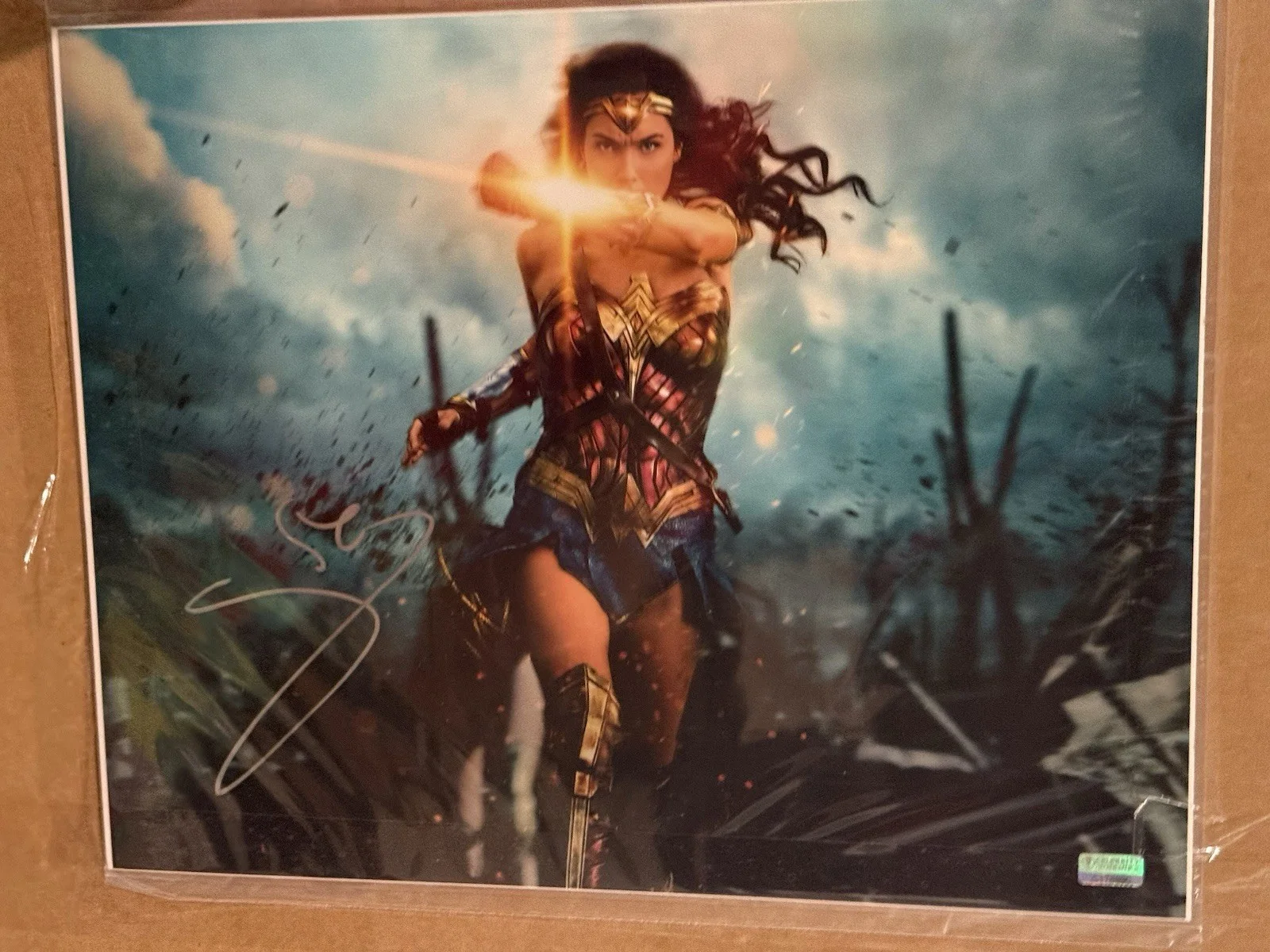 Gal Gadot — Gal Gadot Autographed 2020 Wonder Woman 84 Lady Diana 11x14 Photo Celebrity COA, изображение 3