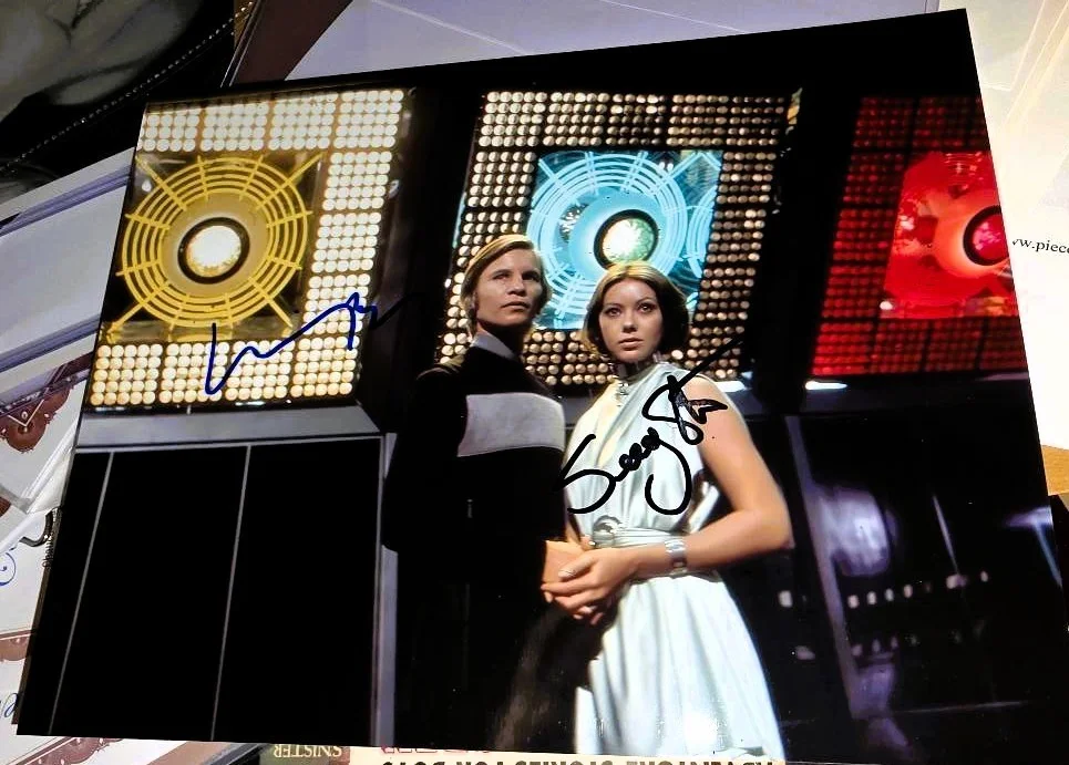 Jenny Agutter, Michael York, Peter Ustinov — LOGAN'S RUN cast signed JENNY AGUTTER, Michael York 8x10 with UACC CO A, image 5