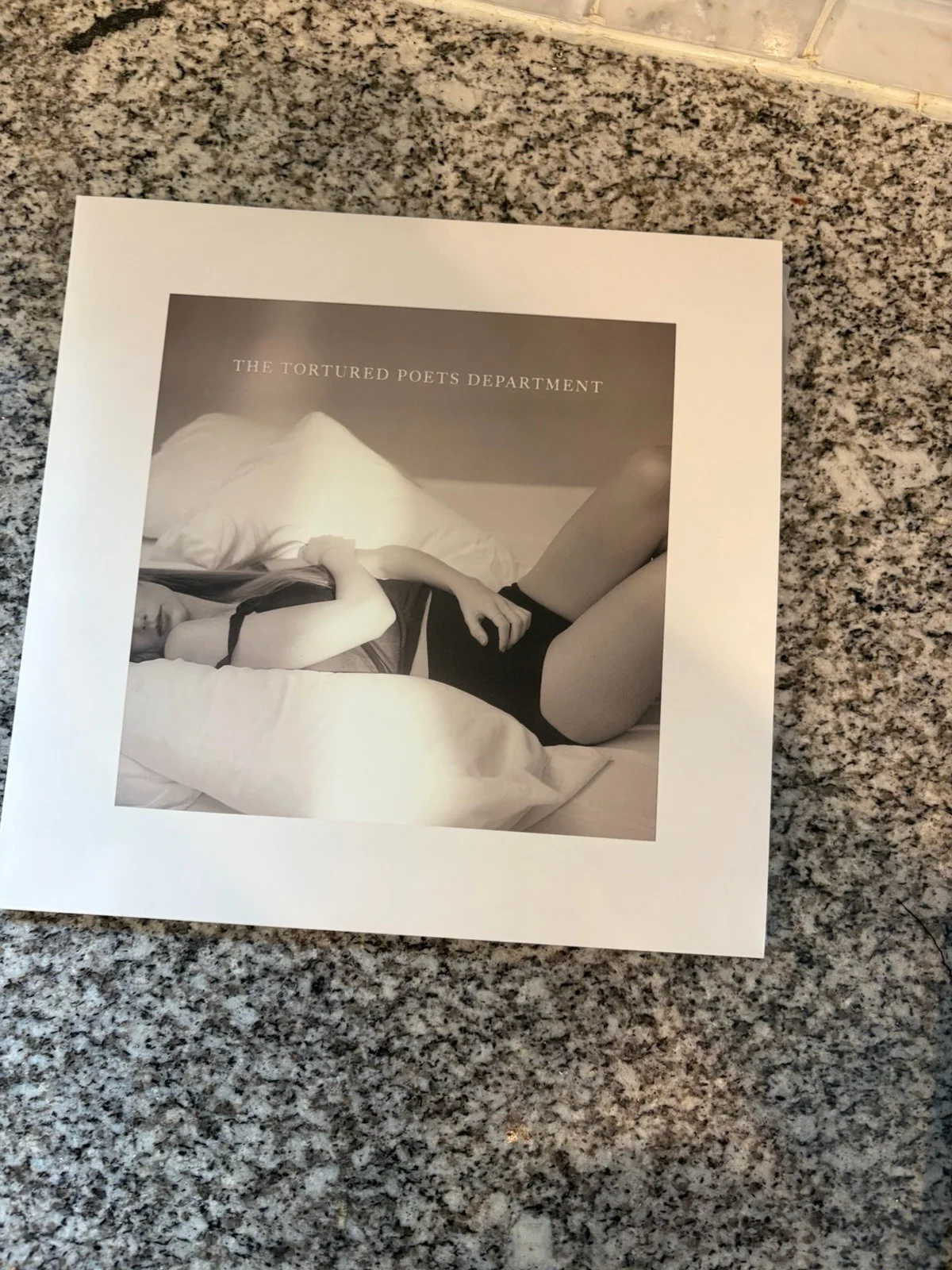 SIGNED TAYLOR SWIFT The Tortured Poets Department Vinyl, image 2